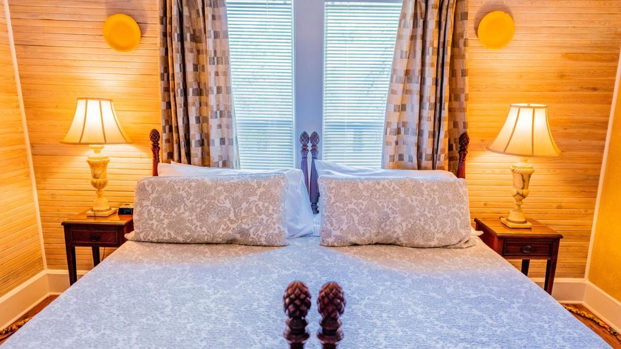 Meranova Guest Inn Данидин Экстерьер фото