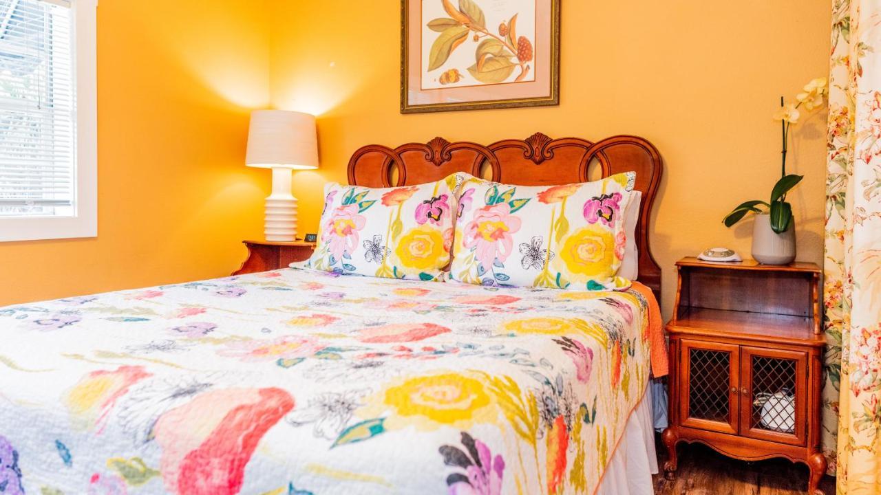 Meranova Guest Inn Данидин Экстерьер фото
